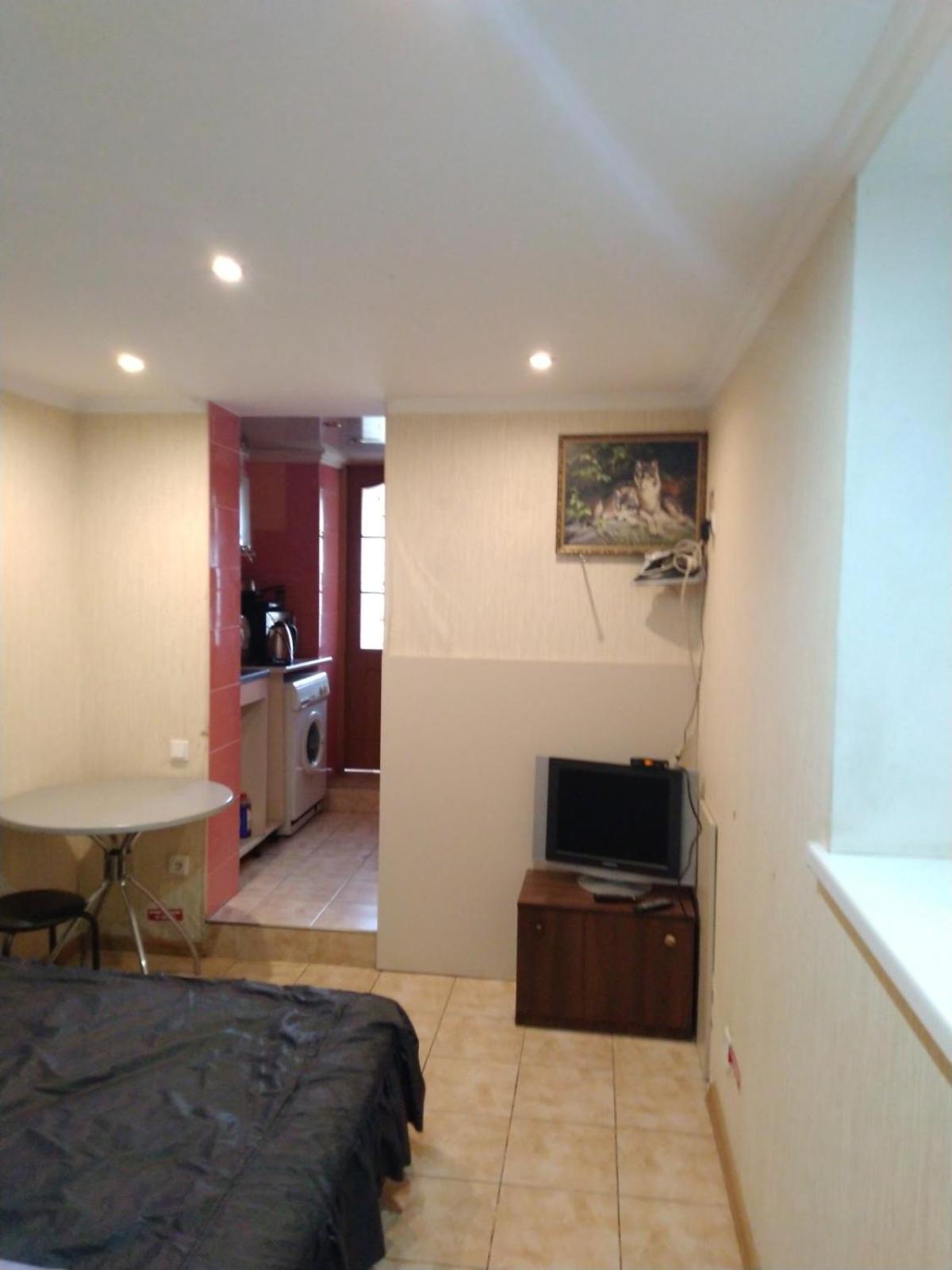 Частный Дом, Отдельный Вход И Двор Apartment Черкаси Екстериор снимка
