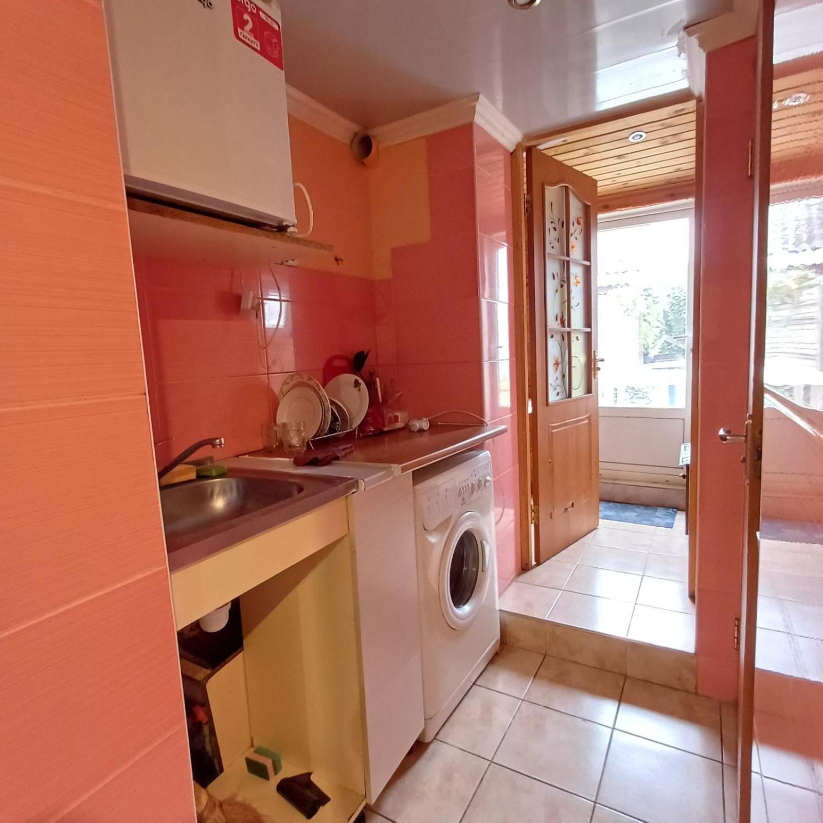 Частный Дом, Отдельный Вход И Двор Apartment Черкаси Екстериор снимка